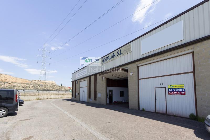 Foto 917db239-be0e-4717-9d5e-effbb6cac80d. Nave industrial btv, nave en venta con inquilino. ideal inversores en Puebla de Alfindén (La)