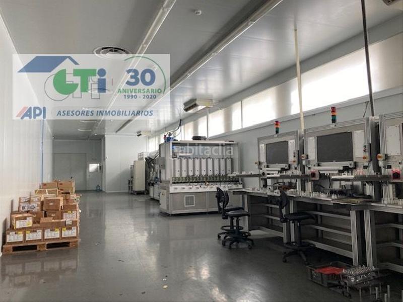 Foto 94f0e704-90cd-4e2c-a287-78fb7e021e28. Nau industrial a Utebo