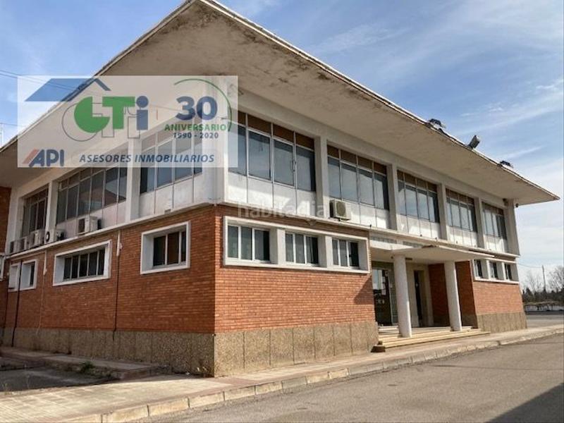 Foto e7764207-7719-4eda-b48e-07003a72789b. Nau industrial a Utebo