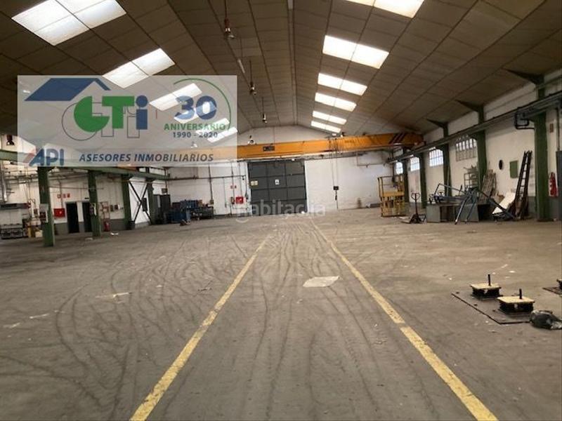 Foto f77564ed-90bd-43a4-86cd-940b1ea54824. Nau industrial a Utebo