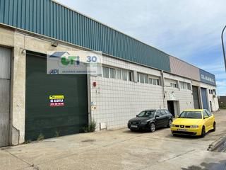 Lloguer Nau industrial  Pol el &#xc1;guila, avda miguel servet. Conjunto 2 naves en alquiler, polxcdgono el aguila  1.600 m2 apr