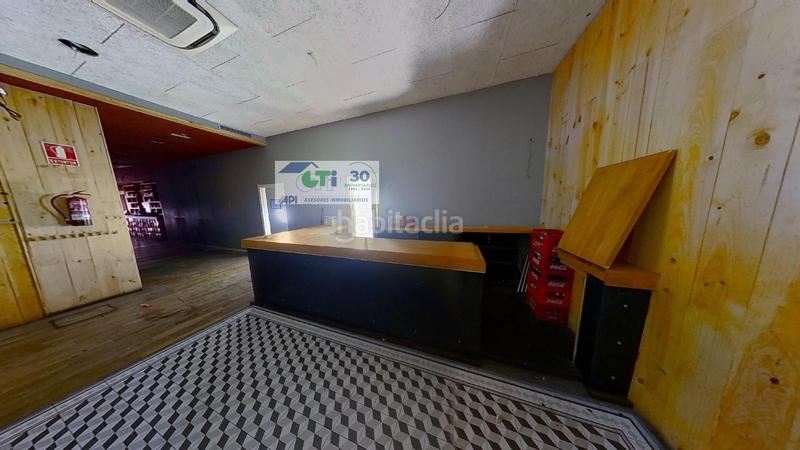 Foto c5414709-4d9f-4148-a2c8-2b43cf76e3d4. Location local commercial dans Paseo Constitución - Las Damas Zaragoza