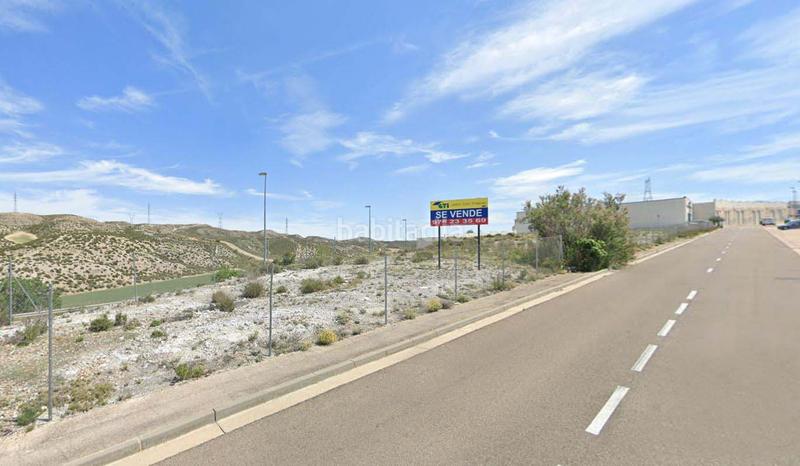 Foto 0d070e83-1be1-44fc-a585-5058690cd24f. Industrial building in Cuarte de Huerva