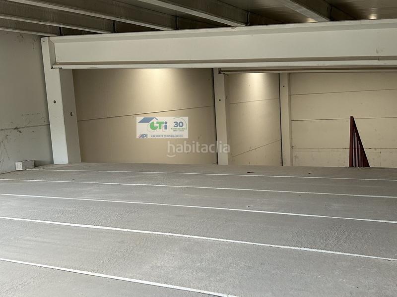 Foto 130bb0b2-6f4c-4cb9-92de-18084b981281. Industrial building in Cuarte de Huerva