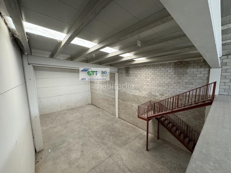 Foto 43bd4f16-7841-45f6-9d50-2b32d09af7dc. Industrial building in Cuarte de Huerva