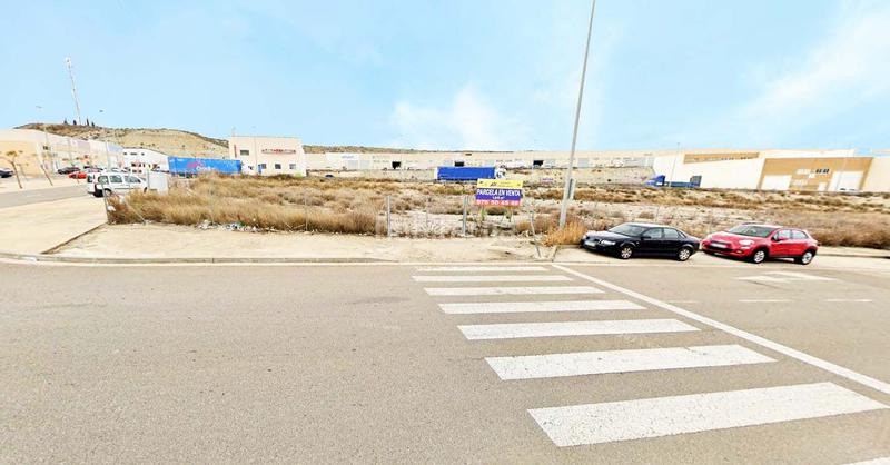 Foto af715389-ab18-4a43-98ad-0895af2d46fb. Industrial building in Cuarte de Huerva