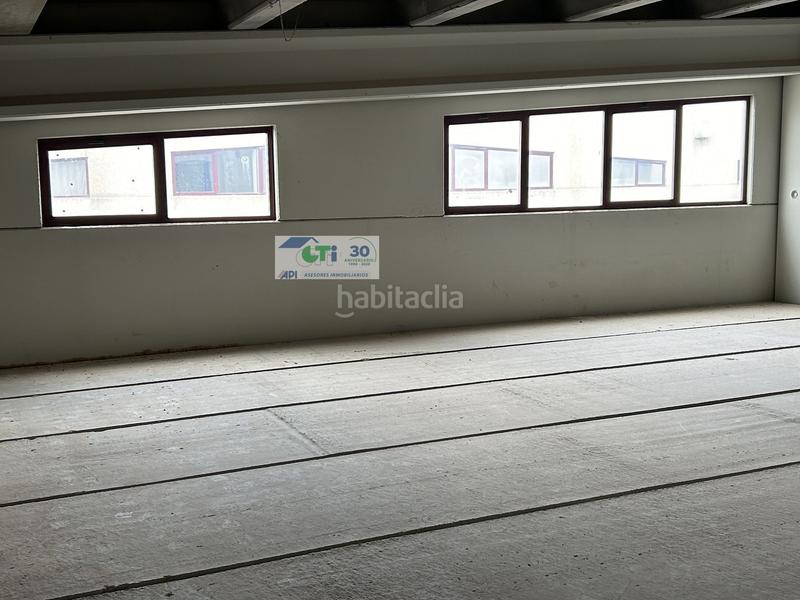 Foto c7e82124-bfb9-421b-afe7-503e6637a74c. Industrial building in Cuarte de Huerva