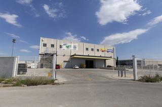 Location Bâtiment à usage industriel  Avd. alcalde caballero. Nave industrial en cogullada distribuida en dos plantas