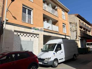 Local Comercial  Calle navas. Local en venta en zuera