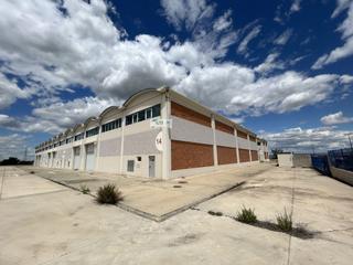 Bâtiment à usage industriel  Calle acebo. Conjunto de 19 naves en venta, ideal para inversixd3n