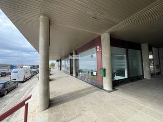 Rent Office space  Edificio somport. Oficinas en alquiler en edificio somport.