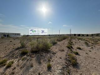 Terreny residencial  Calle albard&#xed;n - sector 88/2.1, manzana 11, parcela 4. Suelo industrial en venta en empresarium