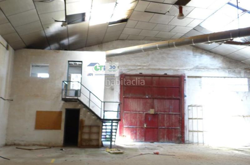 Foto f10bd842-f9a8-44e4-b37e-ec2a745a98a2. Nau industrial a Cuarte de Huerva