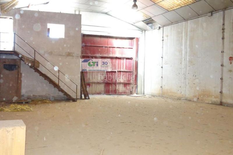 Foto fe6cf356-8132-4d85-9b0c-c24235f026e8. Nau industrial a Cuarte de Huerva