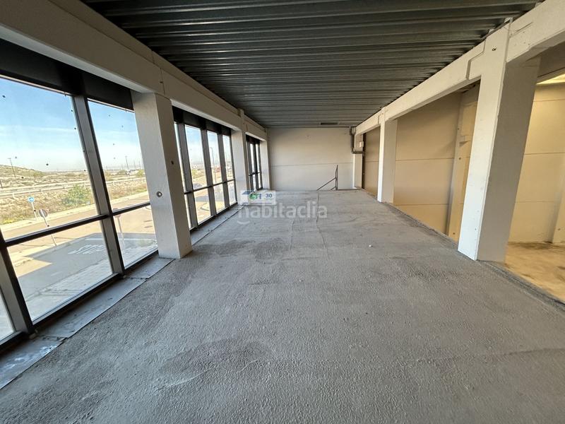 Foto b69e7192-b9ec-495a-9236-a8d87de15085. Nau industrial a Cartuja Baja Zaragoza