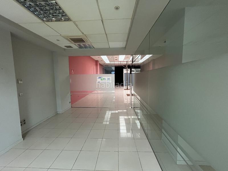 Foto 21ed0118-f300-418f-9417-1d0171752b7a. Alquiler local comercial  en alquiler calle moncasi en Zaragoza