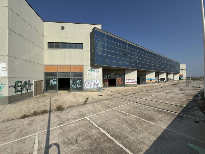 Foto 357c8d8a-4823-46b2-8c6b-04c586824e7a. Nau industrial a Cartuja Baja Zaragoza