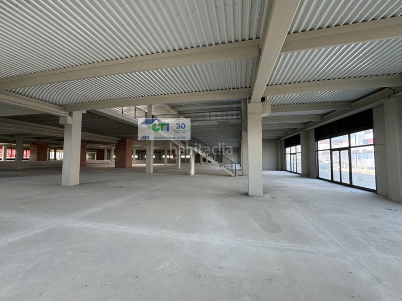 Foto b9c950f2-40c3-44f6-ad0c-4c3530bfa1d4. Nau industrial a Cartuja Baja Zaragoza