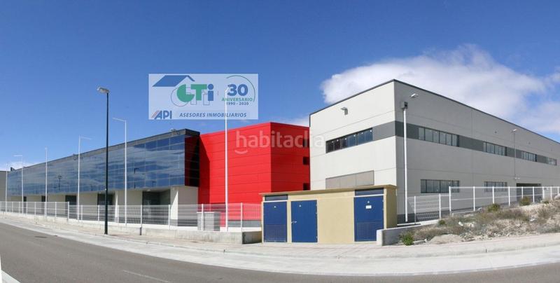 Foto cbbf527a-8e94-4e04-9753-8e67d8409bc4. Nau industrial a Cartuja Baja Zaragoza