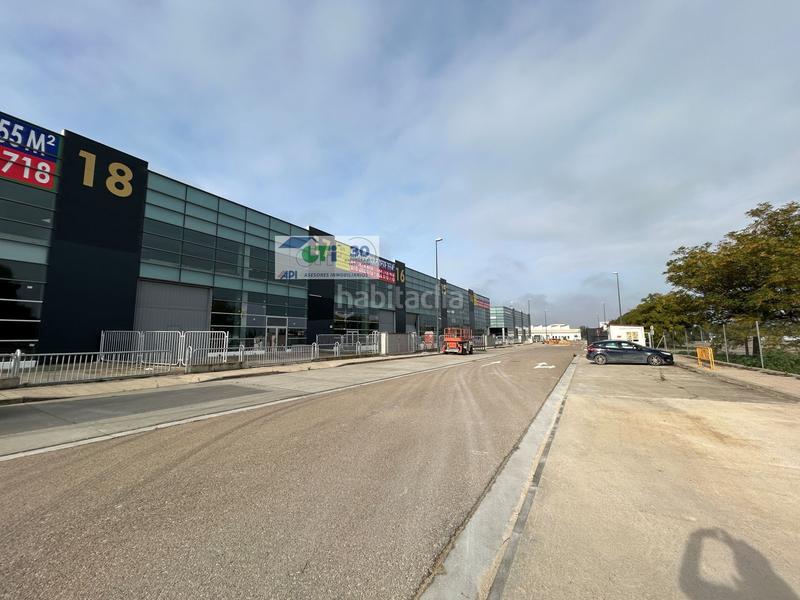 Foto 835857df-ab08-4734-8619-8a78eec34755. Industrial building in Cartuja Baja Zaragoza