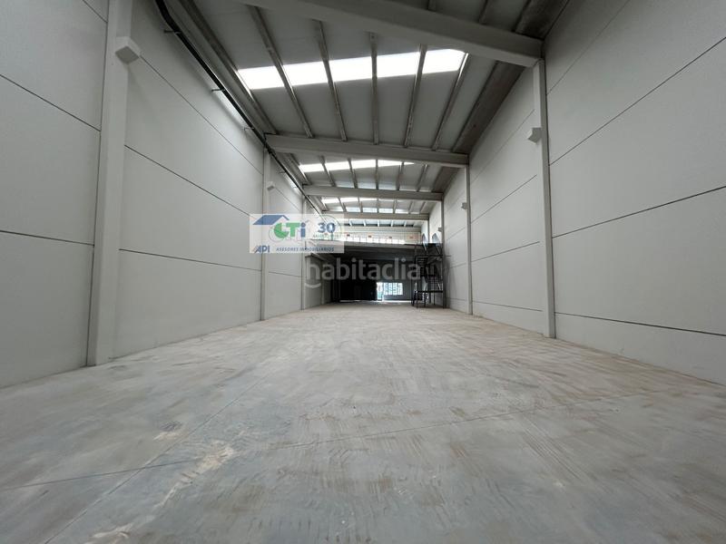 Foto a82b47b6-2462-4172-a415-fecc16cbf31a. Industrial building in Cartuja Baja Zaragoza