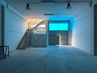 Location Bâtiment à usage industriel  Calle albardin. Nave en alquiler de 280m2 con acceso a dos alturas para vehxcdcu