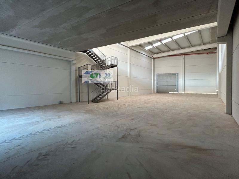 Foto 3d2c5683-68c0-484d-bf0b-9792f4eb070c. Nau industrial a Cartuja Baja Zaragoza