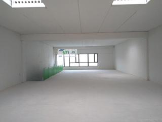 Alquiler Nave industrial  Calle ajedrea. Nave de 381m2 de doble altura en magnus