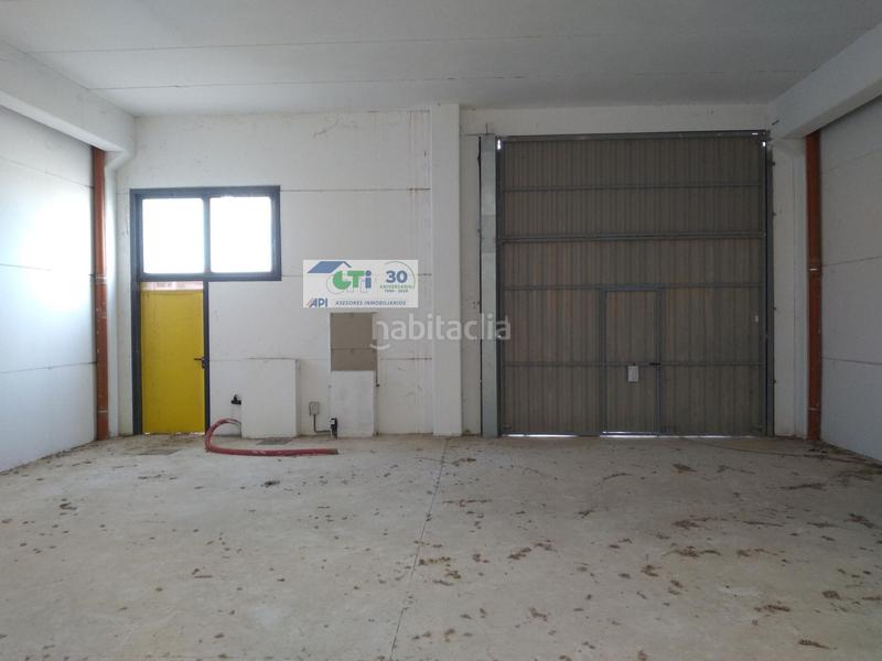 Foto 33bb2ac2-6aac-464a-bb54-7c6bc02d5c9c. Nau industrial a Cartuja Baja Zaragoza