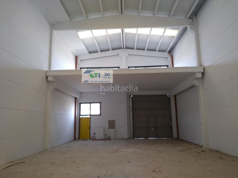 Foto ebbc70b9-9bd4-495a-aa09-2b54f4cdd3b4. Nau industrial a Cartuja Baja Zaragoza
