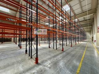 Alquiler Nave industrial  Plaza, parcela ali 6.3. Nave logxcdstica en alquiler, tipo b,  de 4.419 m2, apta para ri