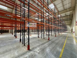 Rent Industrial building  Plaza, parcela ali 6.3. Nave logxcdstica en alquiler, tipo b,  de 4.419 m2, apta para ri
