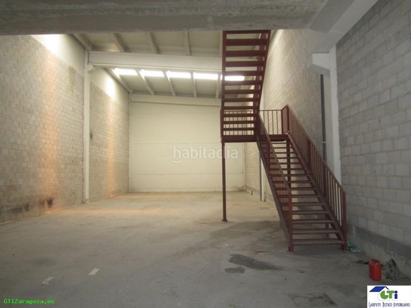 Foto a85f00c2-1e10-44e4-886d-2e667043760e. Fabrikhalle in Cuarte de Huerva
