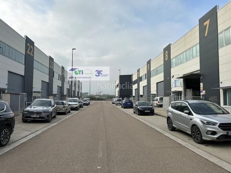 Foto 21bfb5be-8ca5-4a08-b73a-4446ccd7c782. Nau industrial a Cartuja Baja Zaragoza