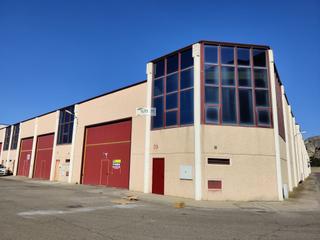 Rent Industrial building  El saco. Polxcdgono el saco, magnxcdfico chaflxc1n. alquiler  yo venta