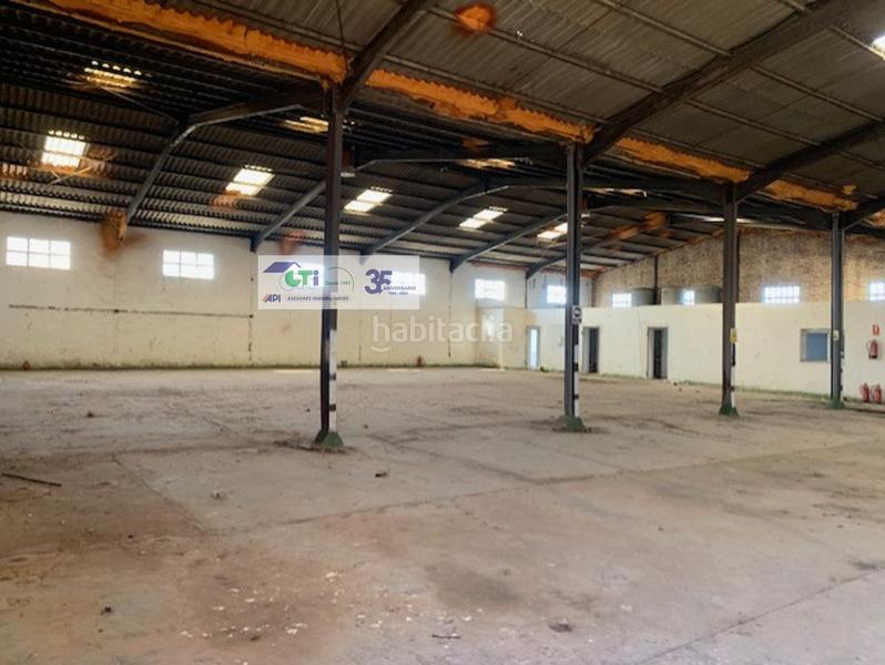 Foto fbccc5ed-ab34-4985-bf6a-f1ff847971f7. Nave industrial nave en venta, , 2700 m2 en Gallur