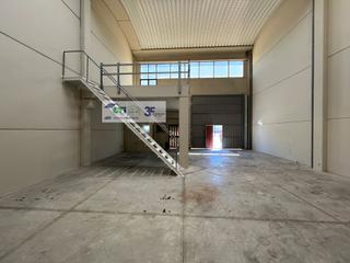 Alquiler Nave industrial  Calle acebo. Nave econxd3mica en alquiler de 177m2 en empresarium