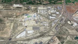 Terreno residencial  Calle lerici y ronda aeropuerto. Suelo industrial en plaza
