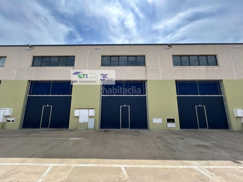 Foto 18c263f7-f515-452d-afa5-a90b71a8b213. Bâtiment à usage industriel dans Cartuja Baja Zaragoza