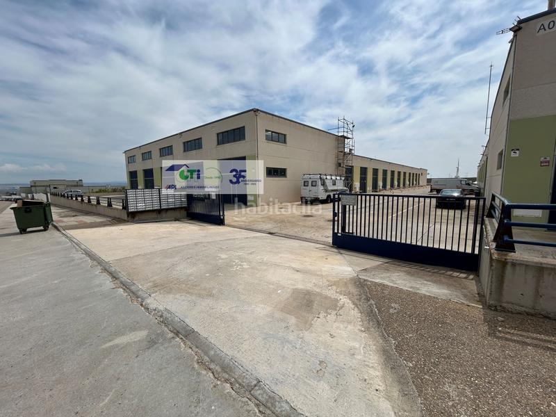 Foto 58271b14-6534-42c8-97ab-b7bc60e679fa. Fabrikhalle in Cartuja Baja Zaragoza