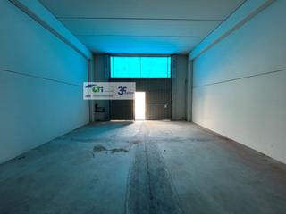 Nave industrial  Calle del romero. Nave de 230m2 en recinto cerrado