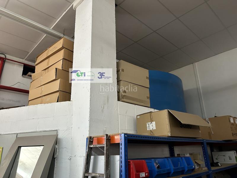Foto e8b681b9-a63d-4a94-a77d-5c3e7fe17128. Nau industrial a Cuarte de Huerva
