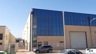 Lloguer Nau industrial  C/ sauce. Nave en alquiler, representativa, fachada a2 con puente grxdaa y