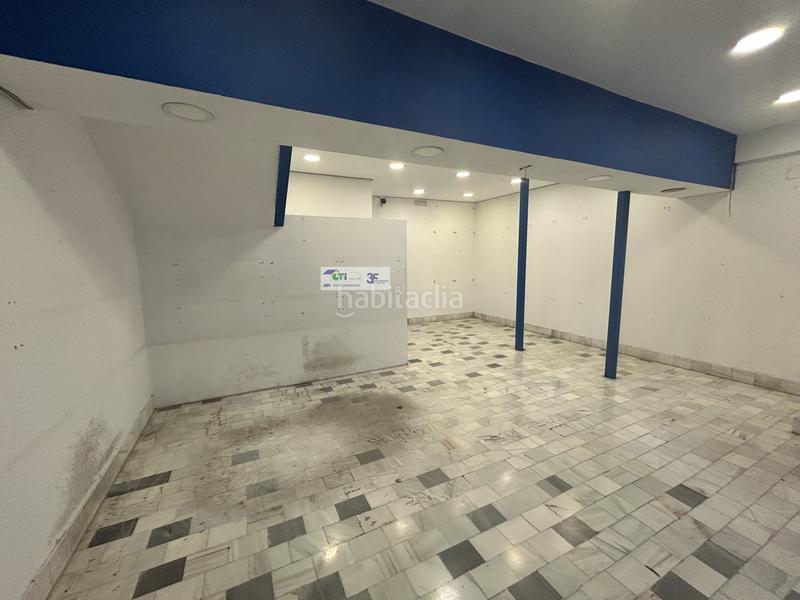 Foto 4079fca8-36d8-41cc-b266-d583a5a4c8ff. Location local commercial dans Paseo Sagasta Zaragoza