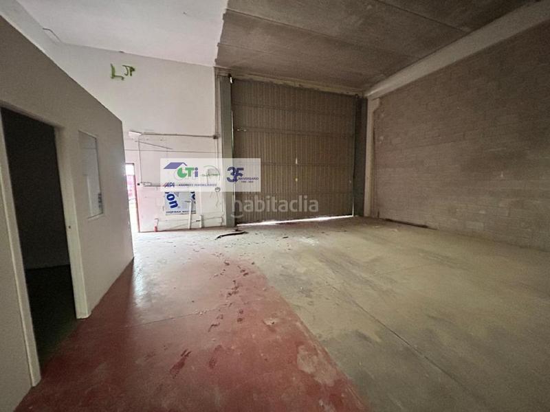 Foto 480ed276-1920-4660-b076-85f1f9d985fe. Capannone industriale in Cuarte de Huerva