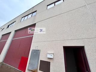 Nau industrial  C / pe&#xd1;a oroel. Nave en venta, 400 m2