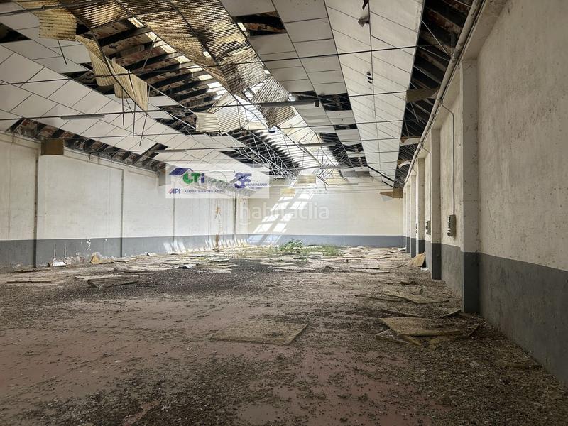 Foto fd6b7d0f-84f0-4eaa-b10d-4eb1e9f47a62. Nau industrial a Venta del Olivar Zaragoza