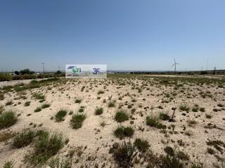 Terreny residencial  Calle acebo. Suelo industrial de 50.000m2 en zaragoza