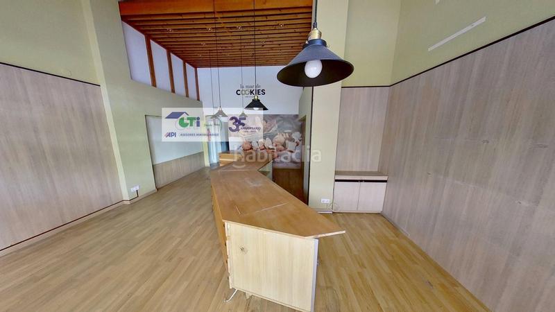 Foto ac11b886-3f29-42d5-9cc4-c3902621d578. Rent business premise in Paseo Constitución - Las Damas Zaragoza