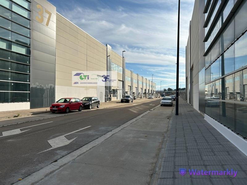 Foto 074870ea-3b77-4b3d-bea5-3898de8176f5. Capannone industriale in Cartuja Baja Zaragoza